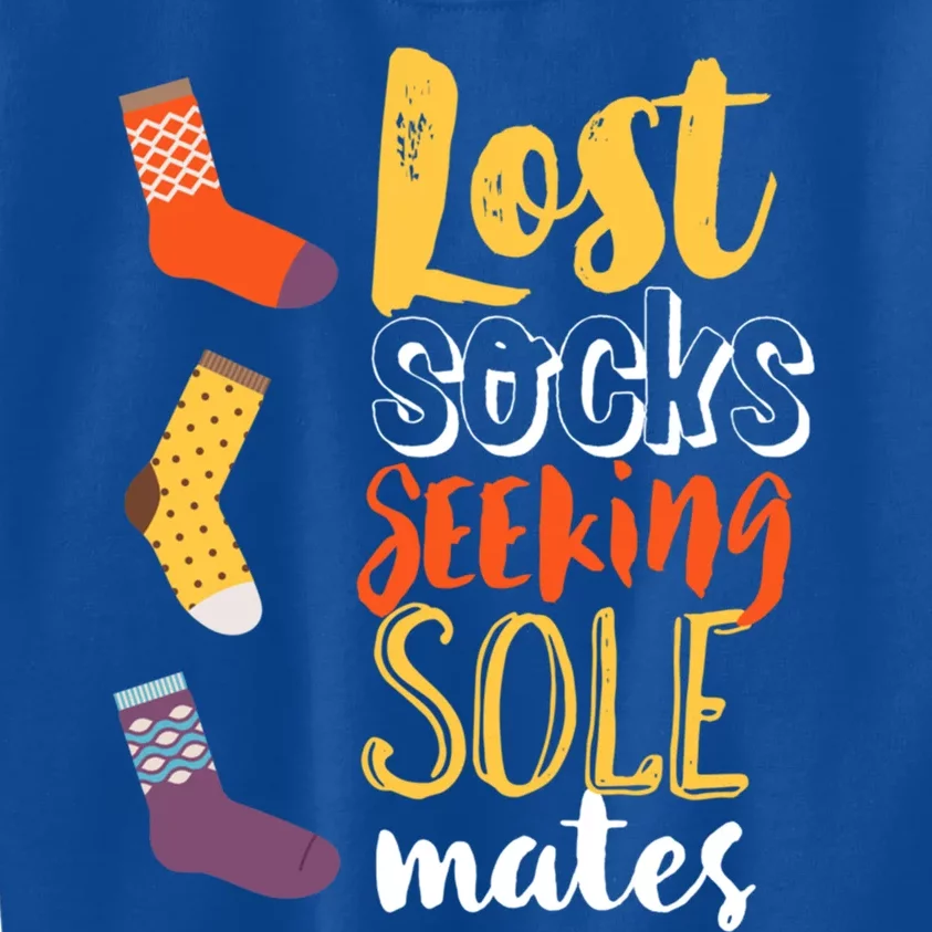 Lost Socks Seeking Sole Mates Funny Pun About Finding Love Gift Kids Sweatshirt