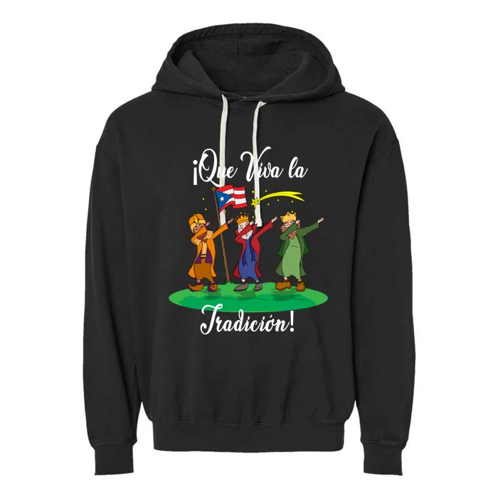 Los Tres Reyes Magos Three Wise Kings Dabbing Christmas Funny Gift Garment-Dyed Fleece Hoodie