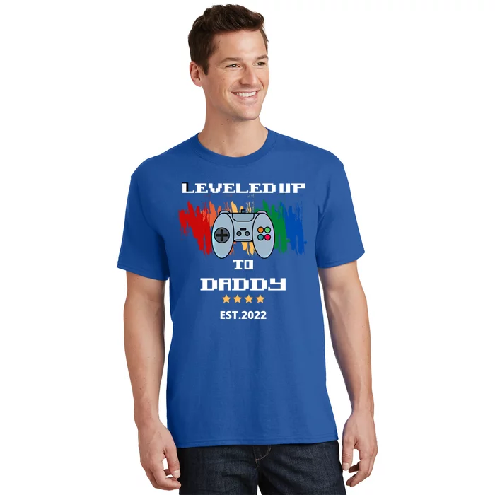 Leveled Up To Daddy Meaningful Gift T-Shirt