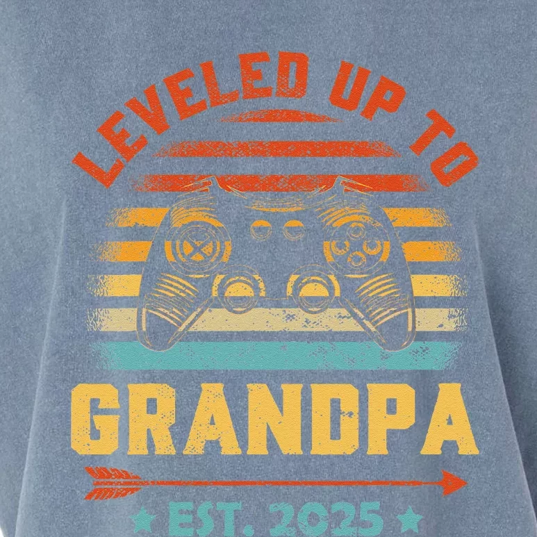 Leveled Up To Grandpa 2025 Gaming Pregnancy Announcement Garment-Dyed Women's Muscle Tee