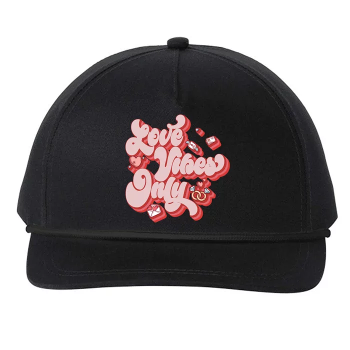 Love Vibes Only Be Mine Valentines Day Retro Heart Vday Gift Snapback Five-Panel Rope Hat