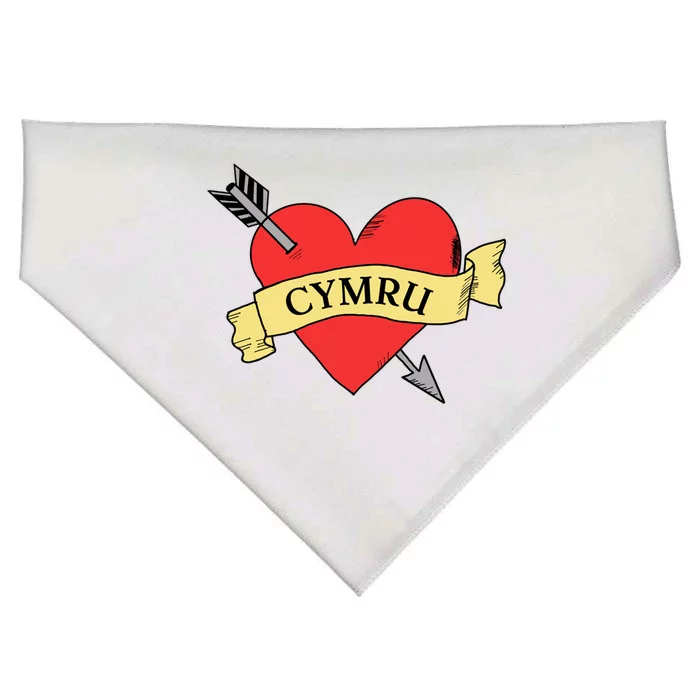 Love Wales Love Cymru Cool Gift Happy St Davids Day Gift USA-Made Doggie Bandana