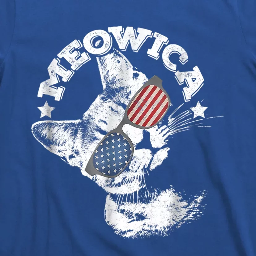 Meowica Americat 4th Of July American Flag Usa Cool Gift T-Shirt