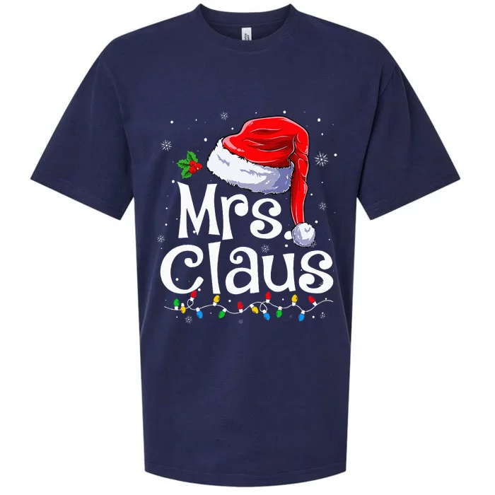 Mr And Mrs Claus Couples Matching Christmas Pajamas Santa Sueded Cloud Jersey T-Shirt