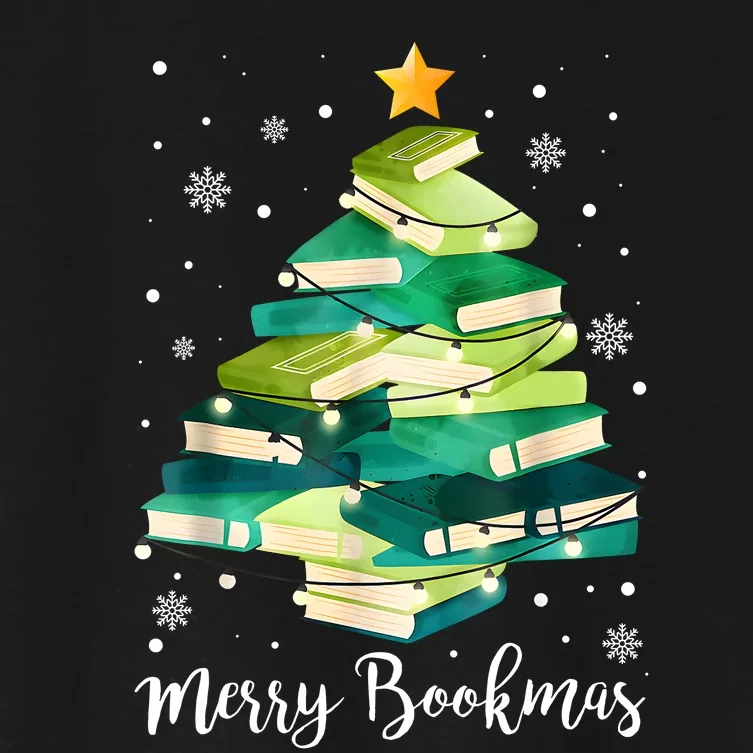 Merry Bookmas Books Pine Tree Funny Reading Lover Christmas Women's Crop Top Tee