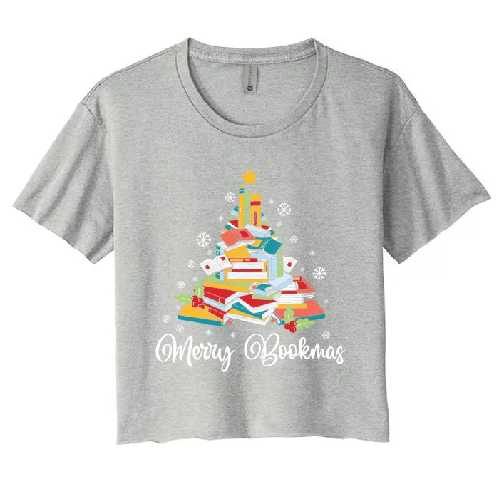 Merry Bookmas Books Pine Tree Funny Reading Lover Christmas Gift Women's Crop Top Tee