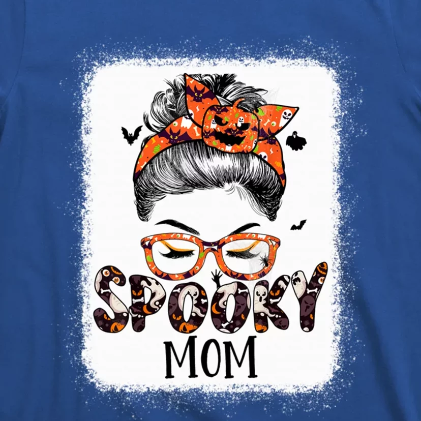 Messy Bun Spooky Mom Pumpkin Halloween Bat Gift T-Shirt