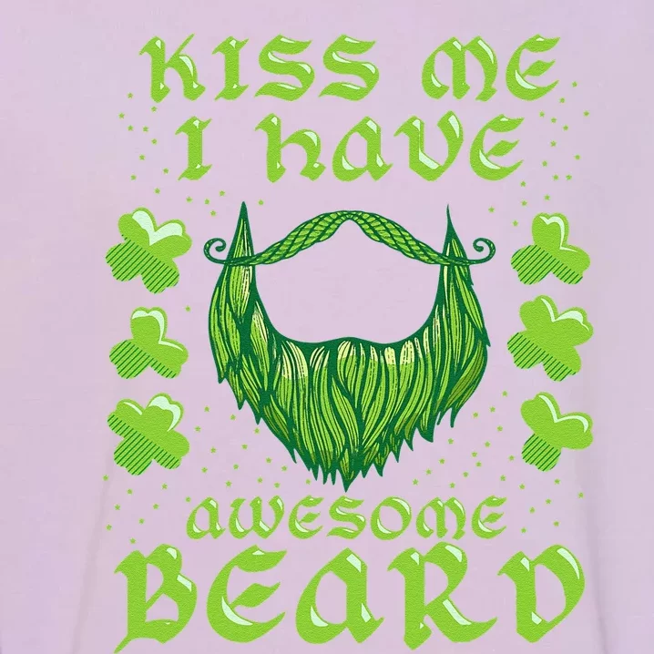 Me Beard St Patricks Day As, Dad And Daddy Gifts Garment-Dyed Sweatshirt