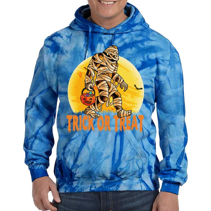 Mummy Bigfoot Sasquatch Halloween Costume Gift Tie Dye Hoodie