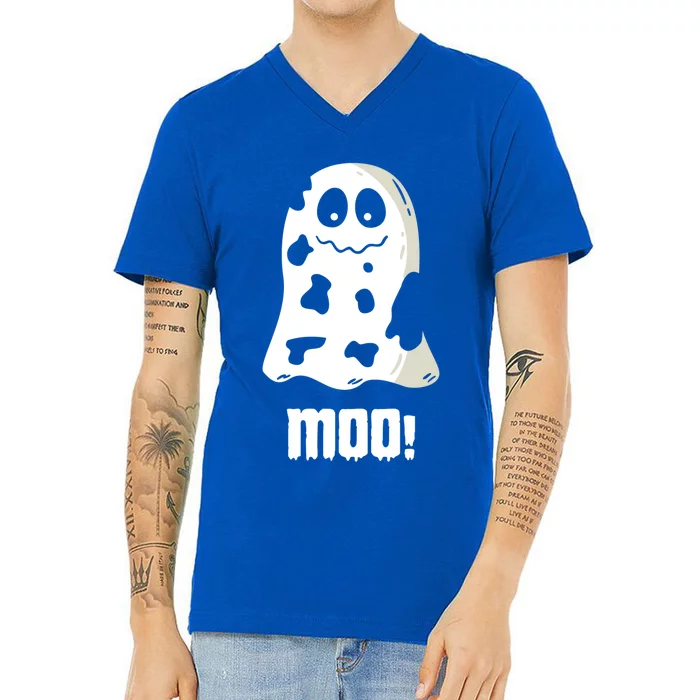 Moo Cute Boo Funny Cow Ghost Halloween Farmers Gift V-Neck T-Shirt