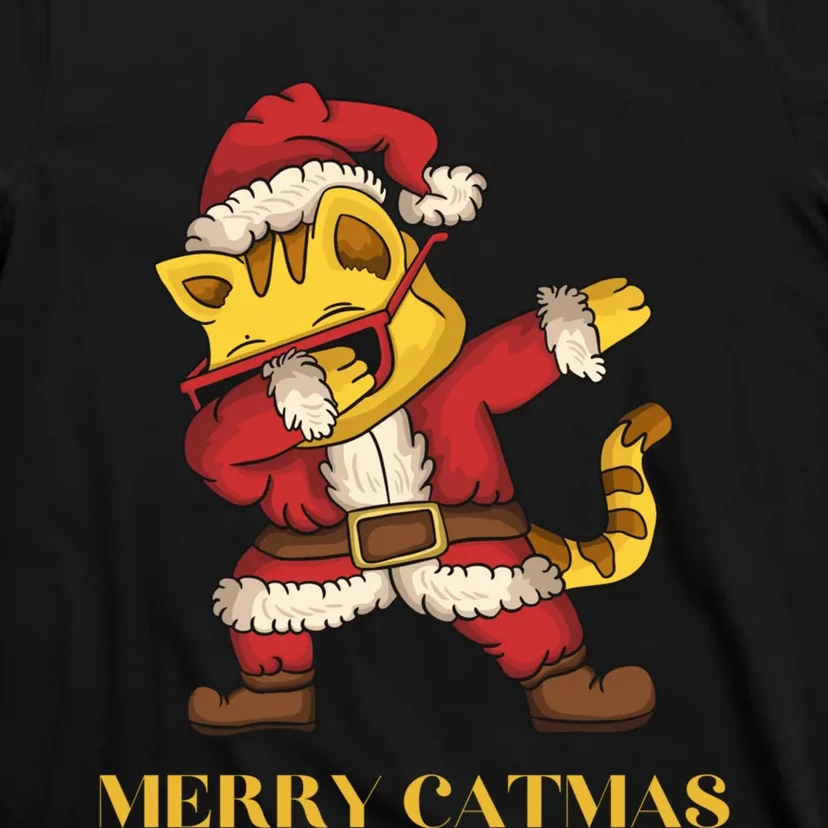 Merry Catmas - Christmas Cat in Santa Outfit. Cat Lovers T-Shirt