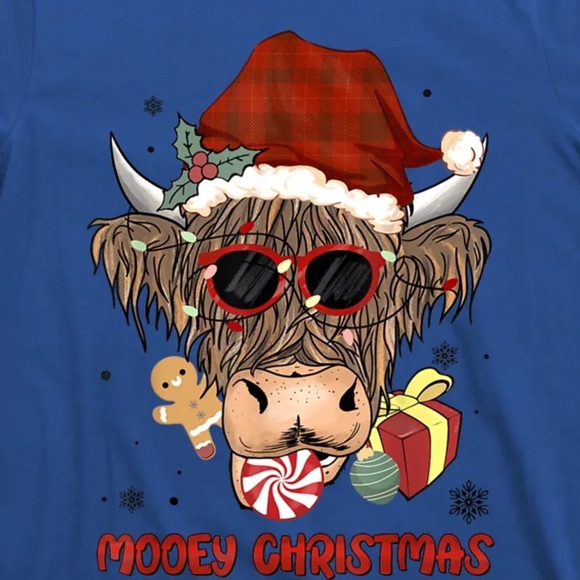 Mooey Christmas Hairy Highland Cow Xmas Light Santa Hat Gift T-Shirt