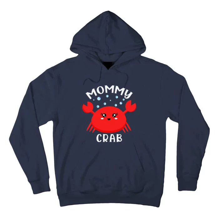 Mommy Crab Ocean Animal Crab Zodiac Funny Announcement Tall Hoodie