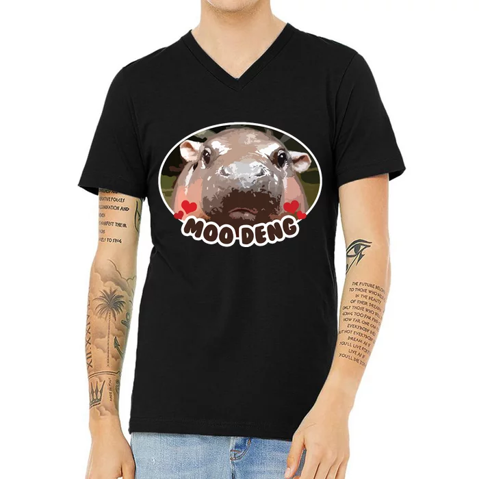 Moo Deng Bouncy Pig In Thai Picture The Cute Baby Hippo V-Neck T-Shirt