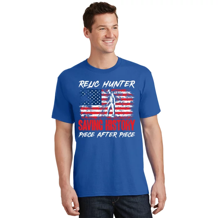 Metal Detecting Detector Relic Hunter American Flag Gift T-Shirt