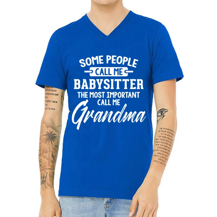 Mothers Day Funny Gift Sitter Grandma Meaningful Gift V-Neck T-Shirt