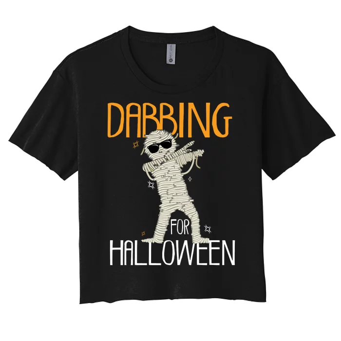 Mummy Dabbing For Halloween Women's Crop Top Tee