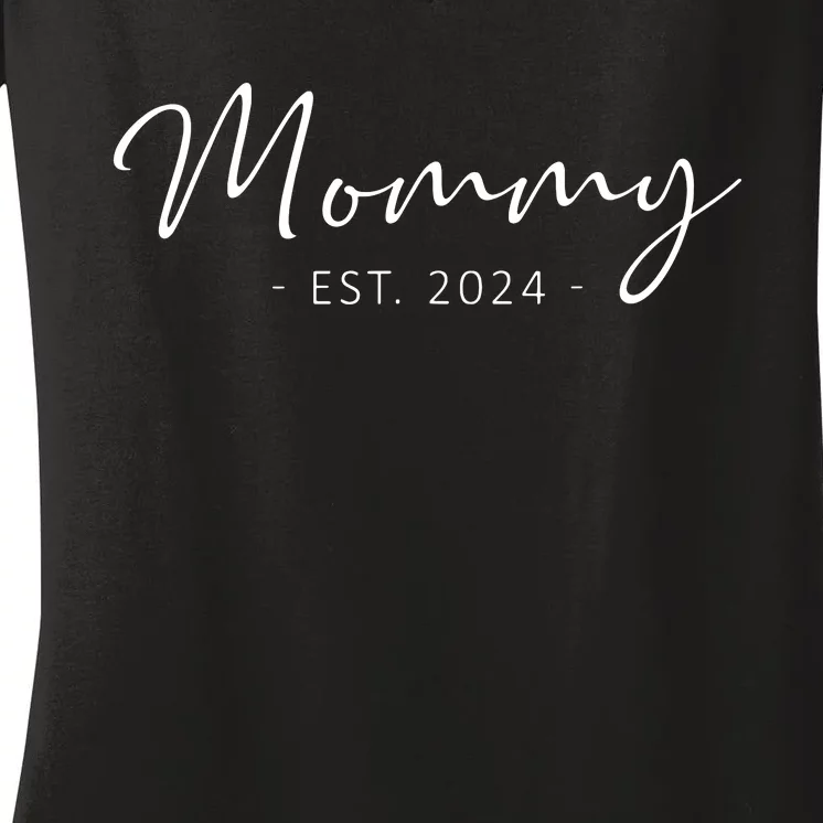 Mommy Est 2024 Promoted To Mom 2024 Mothers Day New Mom Women's V-Neck T-Shirt