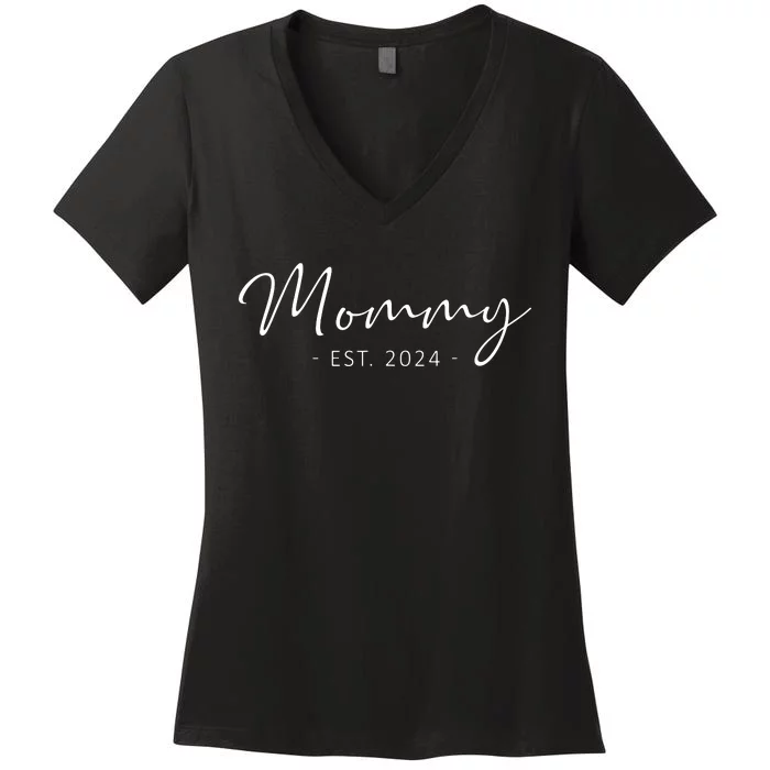 Mommy Est 2024 Promoted To Mom 2024 Mothers Day New Mom Women's V-Neck T-Shirt