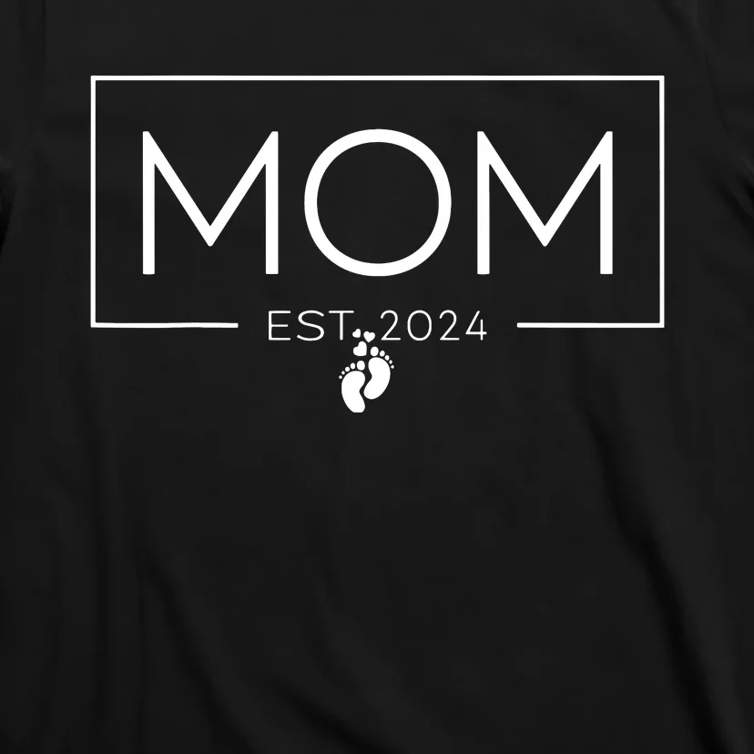 Mom Est 2024 Expect Baby 2024 Mother 2024 New Mom 2024 TShirt