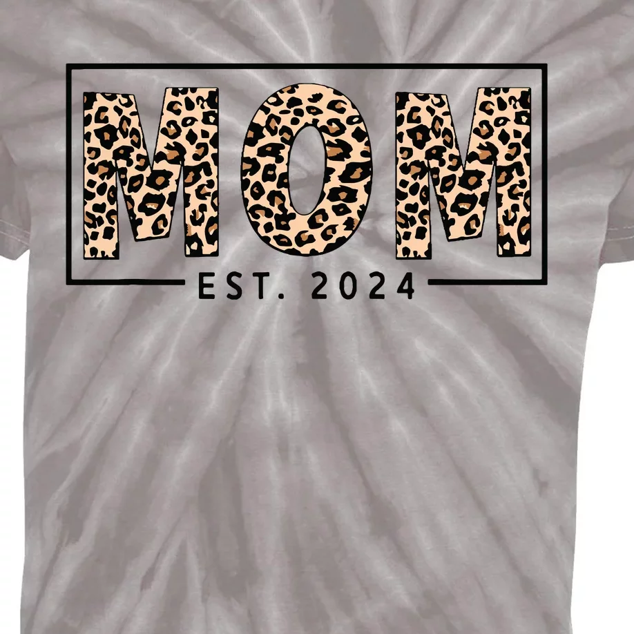 Mom Est 2024 Expect Baby 2024 Mother 2024 New Mom 2024 Kids Tie-Dye T-Shirt