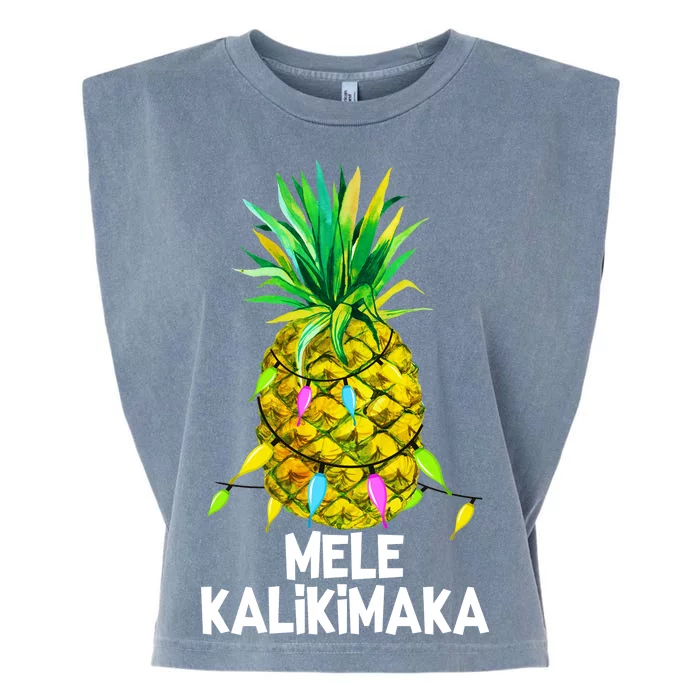 Mele Kalikimaka Pineapple Christmas lights Garment-Dyed Women's Muscle Tee