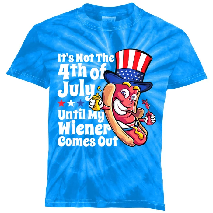 Mens Funny 4th Of July Hot Dog Wiener Comes Out Adult Humor Gift Kids Tie-Dye T-Shirt