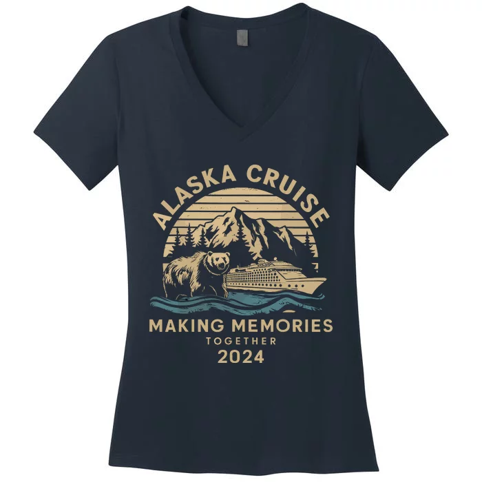 Matching Family Friends And Group Alaska Cruise 2024 Women's V-Neck T-Shirt