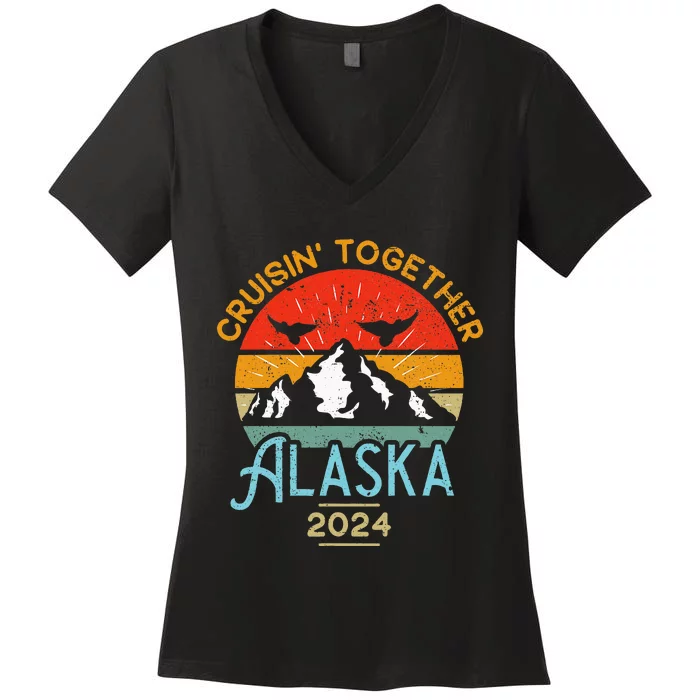 Matching Family Friends And Group Alaska Cruise 2024 Women's V-Neck T-Shirt