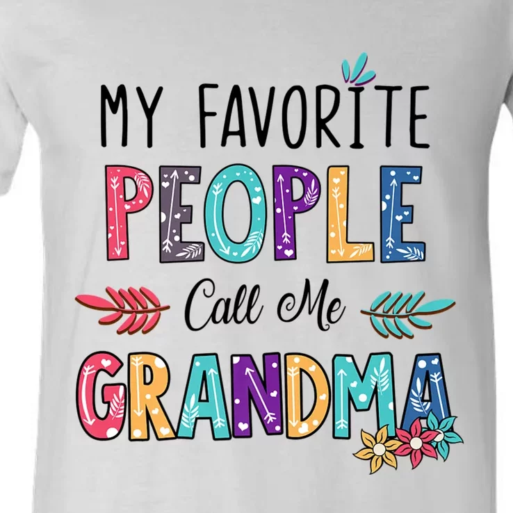 My Favorite People Call Me Grandma Floral Art Mother Day V-Neck T-Shirt