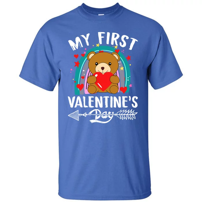 My First Valentine`s Day: Funny Love Bear Heart Gift Tall T-Shirt