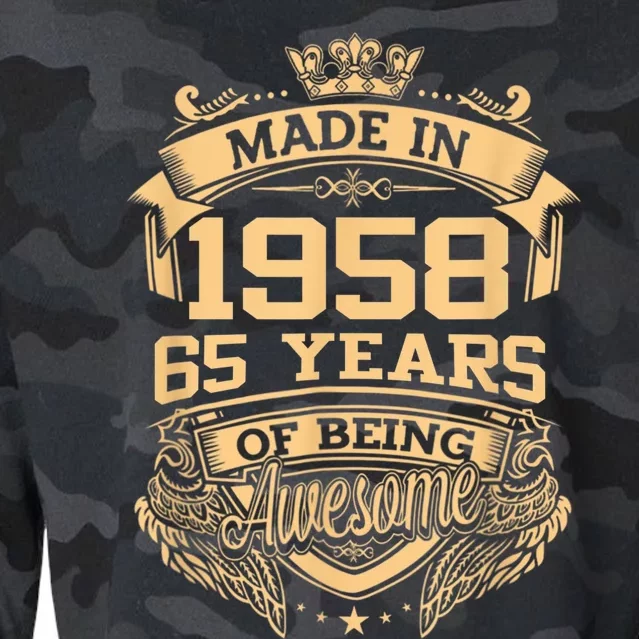 Made In 1958 65 Years Of Being Awesome 65th Birthday Cropped Pullover Crew