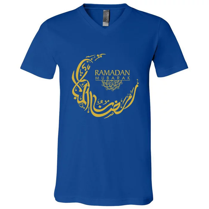 Moon Islamic Ramadan Mubarak Arabic Calligraphy Gift V-Neck T-Shirt