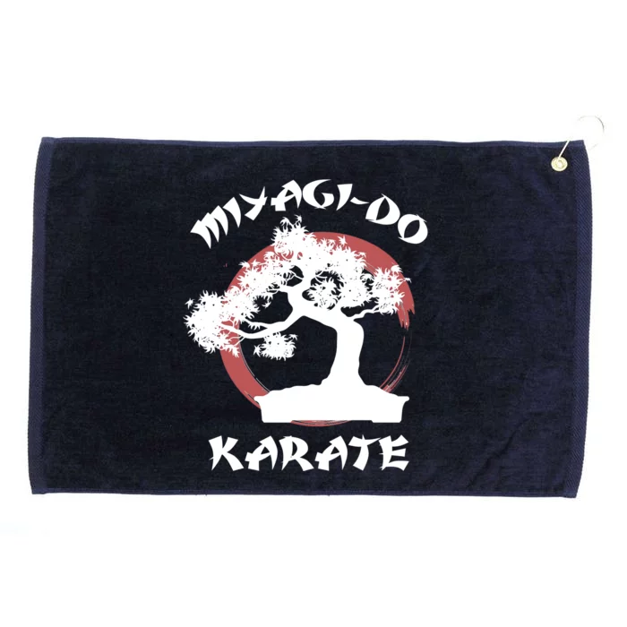 Miyagi-Do Karate Grommeted Golf Towel