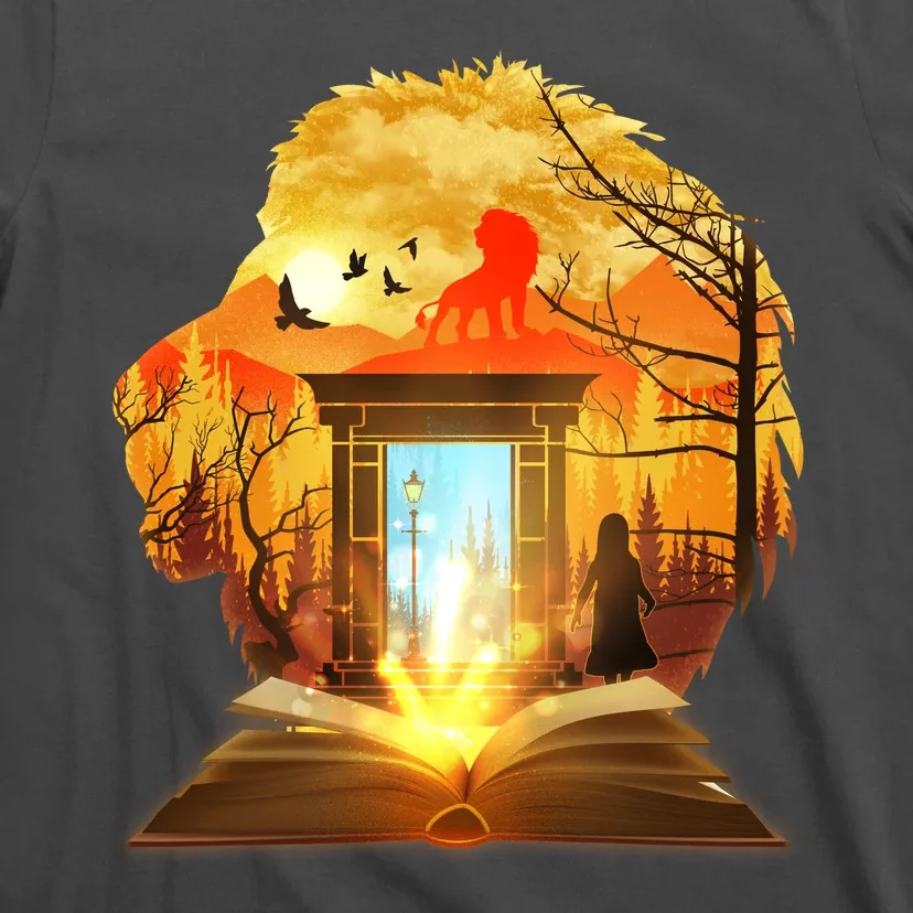 Magical Lion Book Reading Fan T-Shirt