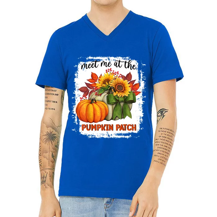 Meet Me At The Pumpkin Patch Halloween Vintage Pumpkin Fall Gift V-Neck T-Shirt