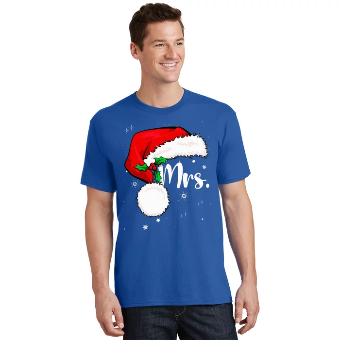 Mr Mrs Claus Christmas Couples Matching His And Her Pajamas T-Shirt