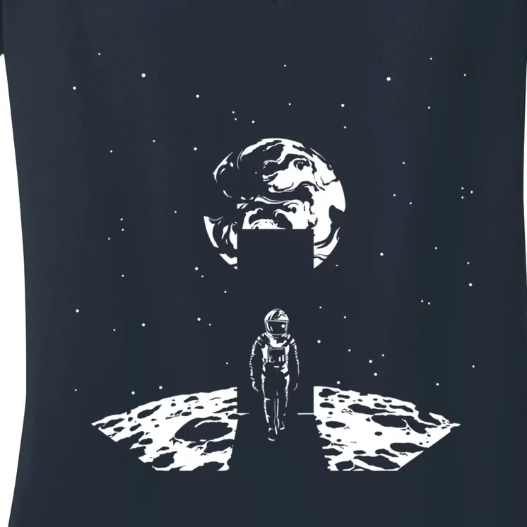 [Monolith] Women's V-Neck T-Shirt