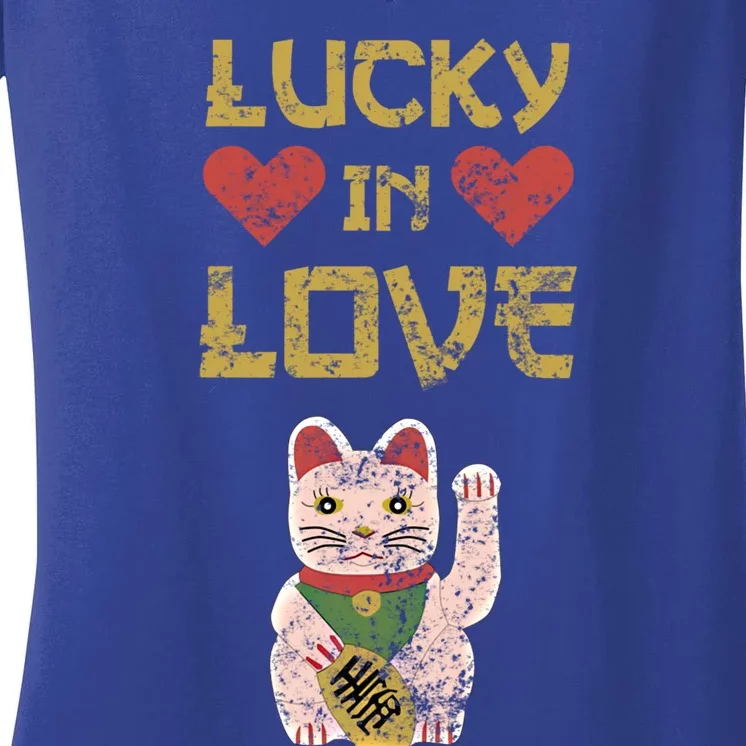 Maneki Neko Lucky In Love Cat Valentine Distressed Funny Gift Women's V-Neck T-Shirt