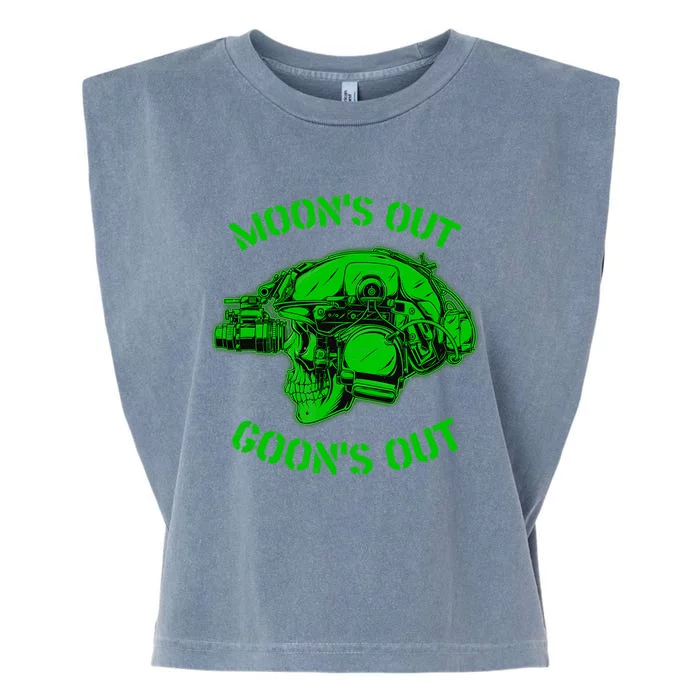 MOON'S OUT GOON'S OUT Skull Helmet NVGs Military 'S Garment-Dyed Women's Muscle Tee