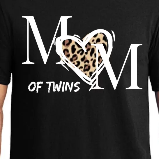 Mom Of Twins Who Loves Leopard Print Gift Pajama Set