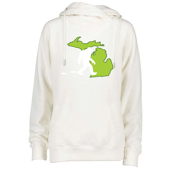 Michigan State Bigfoot Hunter Gift Great Gift Womens Funnel Neck Pullover Hood