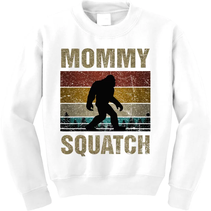 Mommy Squatch Bigfoot Mommy Sasquatch Yeti Family Kids Sweatshirt