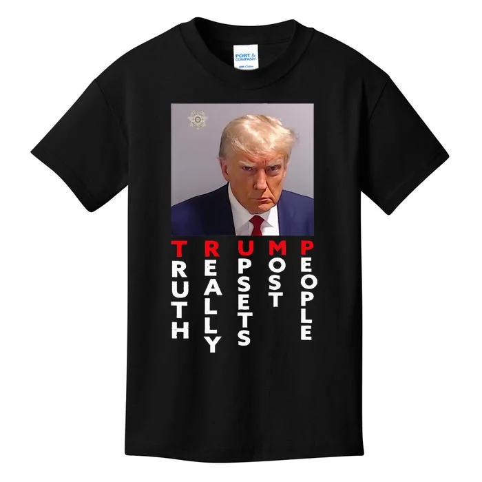 Mug Shot Trump Never Surrender Pro Trump Kids T-Shirt