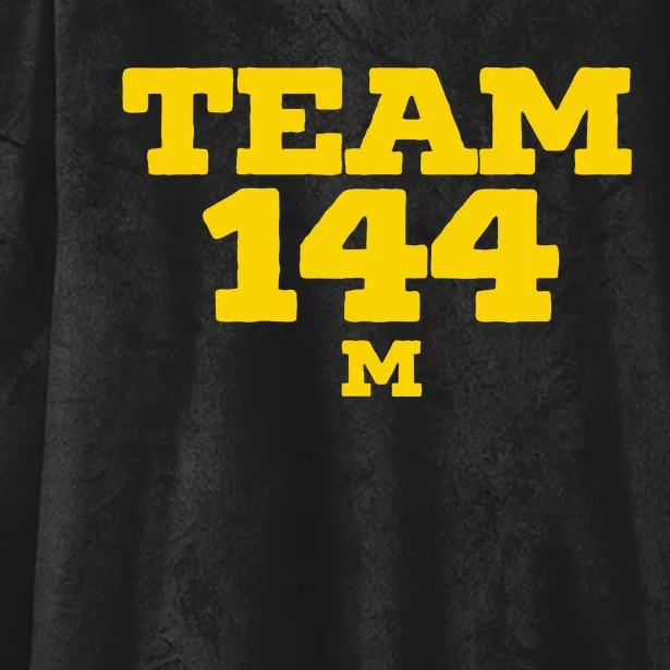 Michigan Team 144 Hooded Wearable Blanket