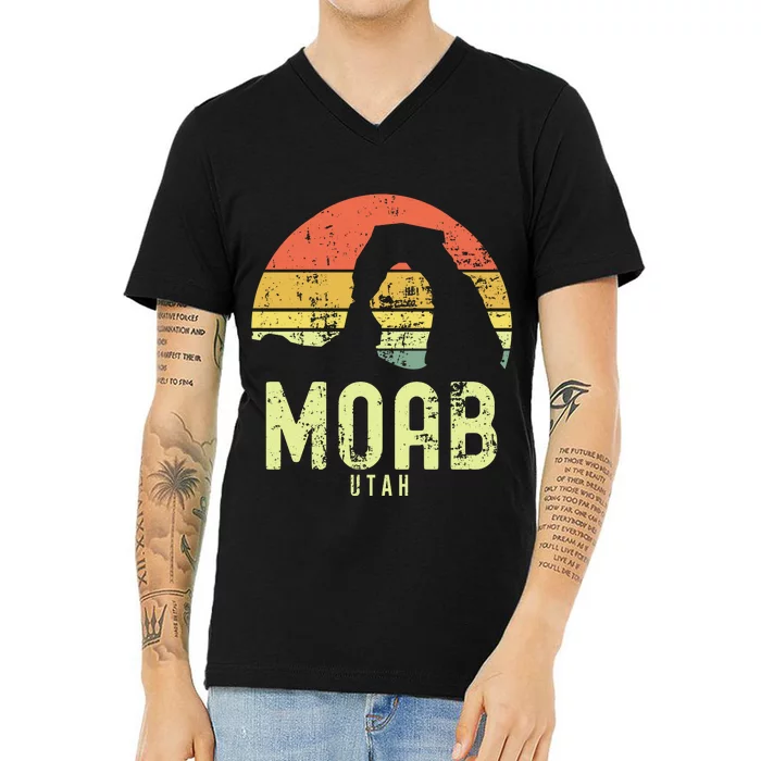 Moab Utah Vintage Sunset Arches Adventure Outdoors Meaningful V-Neck T-Shirt