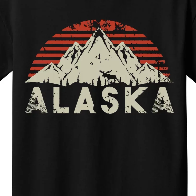 Mountain Wildlife Animal Alaskan Moose Retro Alaska Kids T-Shirt