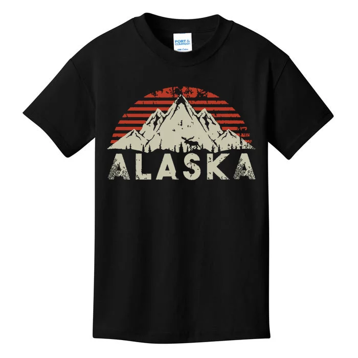 Mountain Wildlife Animal Alaskan Moose Retro Alaska Kids T-Shirt