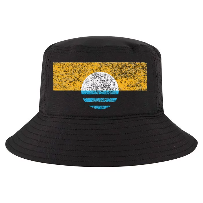 Milwaukee Wisconsin City Flag PeopleS Flag Sunrise Lake Cool Comfort Performance Bucket Hat