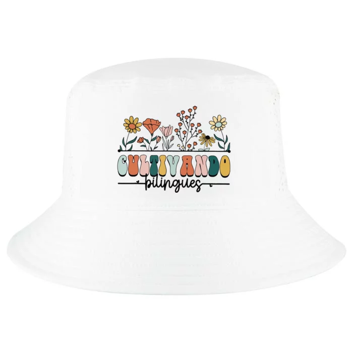 Maestra Wild Flowers Cultivando Bilingues Spanish Teacher Cool Comfort Performance Bucket Hat